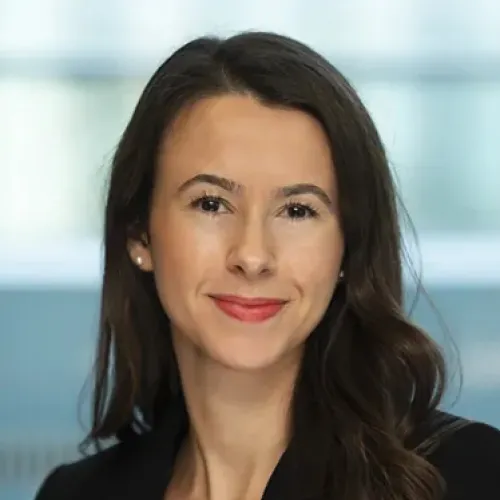 Yasmin Kahn-Gunn headshot